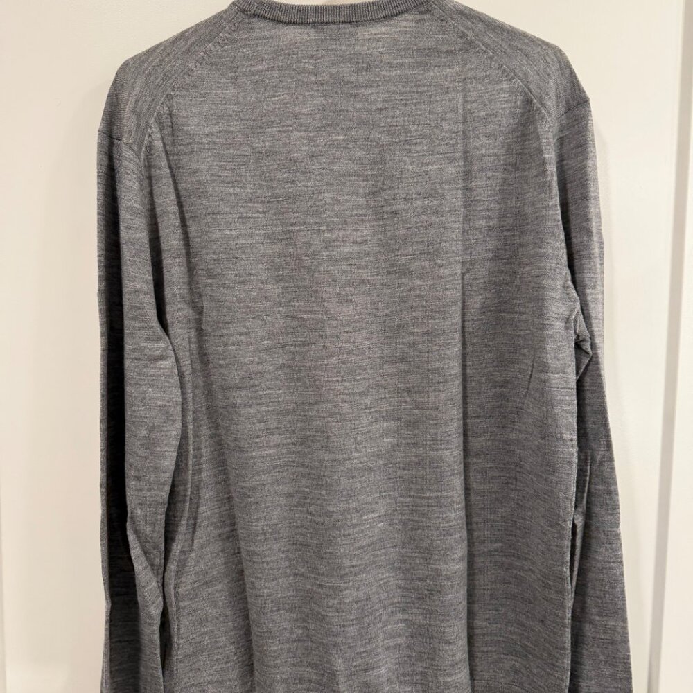 H&M Regular Fit Merino Wool Sweater – Grey – Medium - Picture 2 of 2